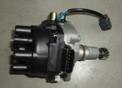 MAZDA 626- HB- 92/97; DİSTRİBÜTÖR KOMPLE (DİK ÇIKIŞLI) (FS) 2.0CC 6+3 FİŞLİ KABLOLU)(YOW JUNG) FS90-18-200