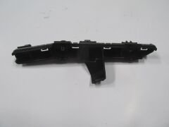 NISSAN QASHQAI- J11- 14/21; ÖN TAMPON BAĞLANTI BRAKETİ SAĞ PLASTİK (CASP) 62222-4EA0A