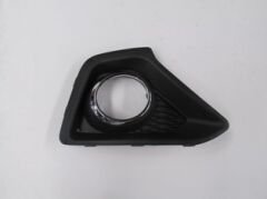 HYUNDAI I10- 13/16; SİS LAMBA KAPAĞI SAĞ (NİKELAJ ÇERÇEVELİ) (BFN) 8628-B4000