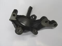 RENAULT CLIO- 2- SD/HB- 02/05; ÖN AKS TAŞIYICI SOL (SEDAN DİZEL / HB 1.2 CC) (ABS Lİ) 8200207307
