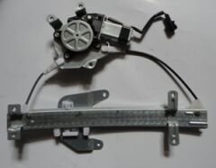 NISSAN MAXIMA- A33- 03/06; ARKA CAM KRİKOSU SAĞ ELEKTRİKLİ/MOTORLU 2FİŞLİ 82700-2Y010