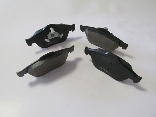 RENAULT SCENIC- 2- 07/09; ÖN FREN BALATASI (KABLOSUZ)(DİSK) (155,3X71X17/156,3X68,7X17) (BRAMAX) 7701207615