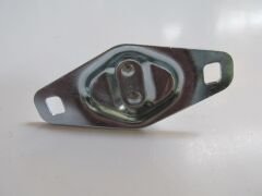 FIAT FIORINO- 08/24; BAGAJ KAPAK KİLİT KARŞILIĞI ALT (ADET) (TEK KAPI) 51793987