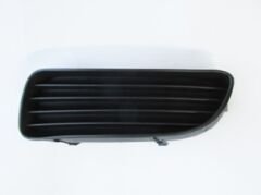TOYOTA COROLLA- ZZ111- 00/02; SİS LAMBA KAPAĞI SOL UZUN (SİS DELİKSİZ) (EURO BODY) 81481-12040