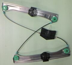 MERCEDES S CLASS- W221- 06/12; ÖN CAM KRİKOSU SOL ELEKTRİKLİ/MOTORSUZ 2217200146