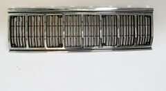 JEEP CHEROKEE- 91/96; ÖN PANJUR NİKELAJLI (İÇ PETEKLERİ SİYAH) (TYG) 55054945