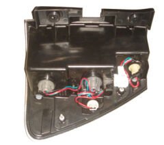 CHEVROLET EQUINOX- 05/06; STOP LAMBASI SAĞ NİKELAJLI KIRMIZI REFLEKTÖRLÜ (TYC) 5490027