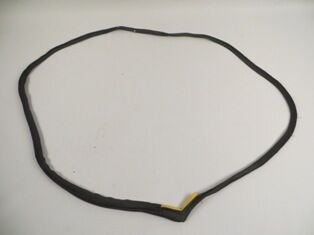 TOYOTA COROLLA- AE101- 93/98; ARKA KAPI TOZ LASTİĞİ SAĞ (KAPI FİTİLİ) (FPI) 67871-12340