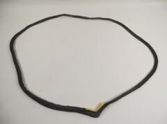 TOYOTA COROLLA- AE101- 93/98; ARKA KAPI TOZ LASTİĞİ SAĞ (KAPI FİTİLİ) (FPI) 67871-12340