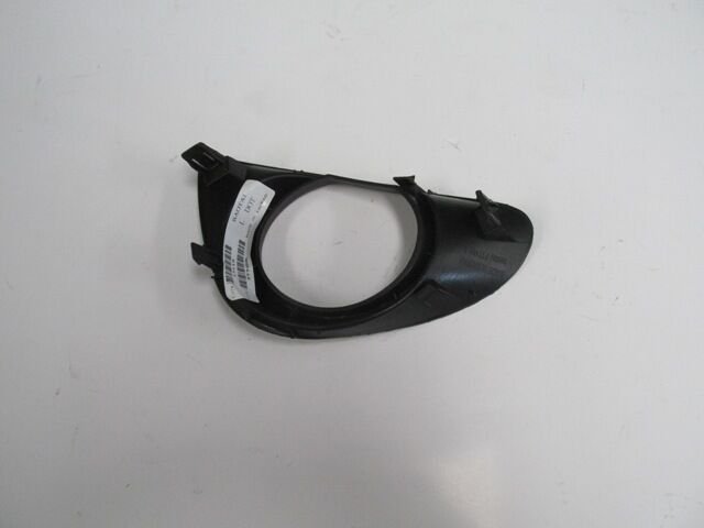 TOYOTA YARIS- 11/14; SİS LAMBA KAPAĞI SOL SİYAH (SİS DELİKLİ) (TYG) 81482-0D150