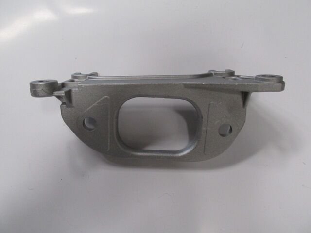 DACIA SANDERO- 13/20; MOTOR BAĞLANTI KULAĞI 1.2/1.6CC 6001547896