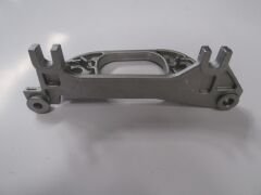 DACIA SANDERO- 13/20; MOTOR BAĞLANTI KULAĞI 1.2/1.6CC 6001547896