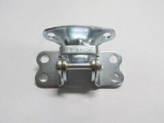 HYUNDAI PORTER KAMYONET- 96/05; ÖN KAPI MENTEŞESİ SAĞ/SOL AYNI (ADET) (TYG) MB421475