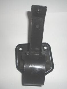 MITSUBISHI LANCER- C62- 88/91; ÖN MOTOR TAKOZU SAĞ MANUEL (TENACITY) MB581029