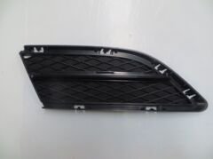 BMW 3 SERI- E90- 09/11; ÖN TAMPON PANJURU SAĞ SİYAH (TW) 51117138418