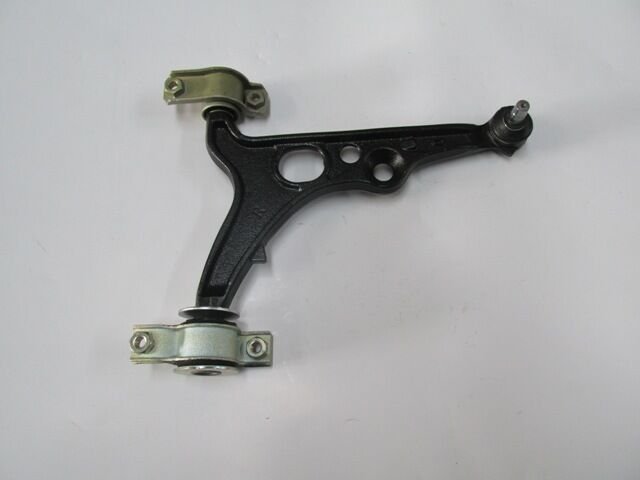 FIAT TIPO- 93/00; ÖN ALT TABLA SAĞ ROTİLLİ/BURÇLU (SALINCAK) (15mm) (SH) 46407373
