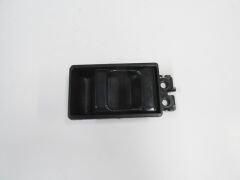 NISSAN PICK UP- D21- 89/97; ÖN KAPI İÇ AÇMA KOLU SAĞ/SOL AYNI (ADET) SİYAH (TYG) 80670-15G00