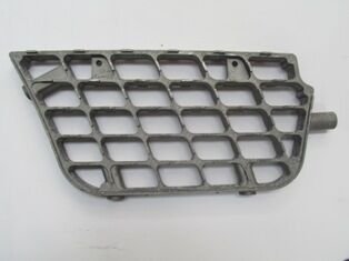 MITSUBISHI CANTER- FE635/659- 98/06; AYAK BASAMAK PANELİ ALÜMİNYUM SAĞ/SOL AYNI (ADET)(FPI) MC139356