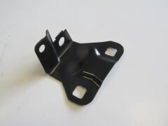 BMW 5 SERI- F10- 10/16; ÖN ÇAMURLUK BRAKETİ (TUTUCU) SAĞ 41357207204