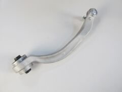 AUDI A4- 05/08; ÖN ALT ROTİLLİ KOL ARKA SAĞ EĞRİ TİP(SALINCAK) ALÜMİNYUM (SH) 8E0407694AL
