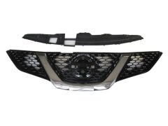 NISSAN QASHQAI- J11- 14/16; ÖN PANJUR NİKELAJ ÇITALI (KAMERA DELİKLİ) (TW) 62310-4EA0A