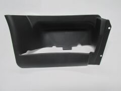 MITSUBISHI CANTER- FE635/659- 98/06; AYAK BASAMAK PLASTİĞİ SAĞ (FPI) MC139314