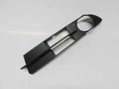 BMW 5 SERI- E60- 04/07; SİS LAMBA KAPAĞI DIŞ SOL SİS DELİKLİ (TW) 51117049243