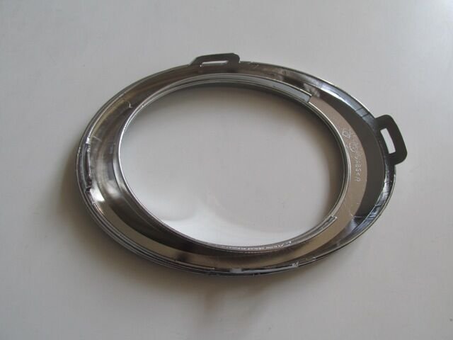 RENAULT SYMBOL- 17/21; SİS LAMBA ÇERÇEVESİ SAĞ NİKELAJLI 261A26007R