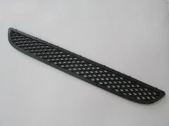 PEUGEOT BOXER- 07/13; ÖN TAMPON PANJURU ALT SİYAH PLASTİK (ITALYA) 735423160
