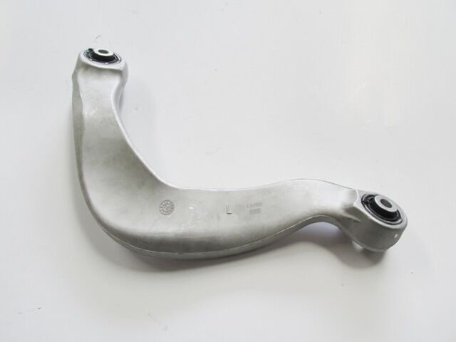 AUDI A4- 08/12; ARKA ÜST TABLA SOL EĞRİ TİP BURÇLU (SALINCAK) (SH) 8K0505323F