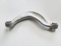 AUDI A4- 08/12; ARKA ÜST TABLA SOL EĞRİ TİP BURÇLU (SALINCAK) (SH) 8K0505323F