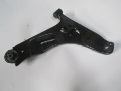 HYUNDAI I10- 08/12; ÖN ALT TABLA SAĞ (BURÇLU/ROTİLLİ)(SALINCAK) (SH) 545010X000