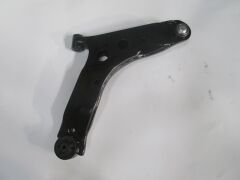 HYUNDAI I10- 08/12; ÖN ALT TABLA SOL (BURÇLU/ROTİLLİ)(SALINCAK) (SH) 545000X000