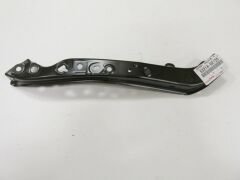 TOYOTA COROLLA- NDE180- 13/18; ÖN PANEL ÜST SOL (TYG) 53214-02120