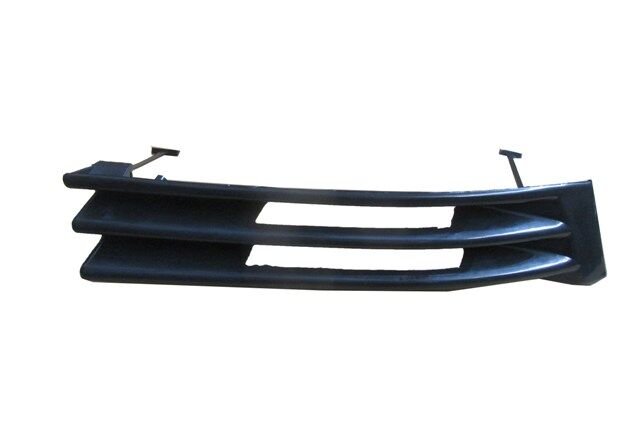MERCEDES C CLASS- W202- 93/96; ÖN TAMPON ÇEKİ DEMİRİ KAPAĞI SAĞ ASTARLI (TYG) 2028800405
