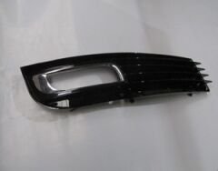 AUDI A8- 08/10; SİS LAMBA KAPAĞI SAĞ (BFN) 4E0807682AN