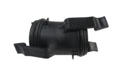 SKODA KODIAQ- 17/21; TURBO HORTUMU ARA BORUSU (HORTUM TUTUCU) (TSI) (PLASTİK) 04E145875C