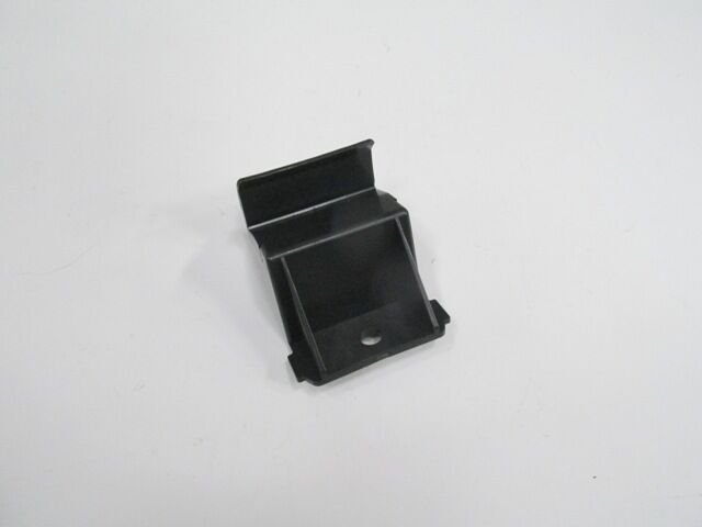 MAZDA 3- SD/HB- 10/11; ÖN TAMPON BRAKETİ SAĞ (YAN KULAĞA TAKILAN) (TYG) BBM4-50-151A