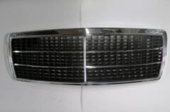 MERCEDES C CLASS- W202- 93/96; ÖN PANJUR NİKELAJLI (5ÇITALI) (İÇ PETEKLERİ SİYAH) (TW) 2028800083