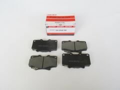 TOYOTA LANDCRUISER- VX 80- 90/97; ÖN FREN BALATASI (DİSK) (119,4X60X15) (DAIWA) 04465-60020