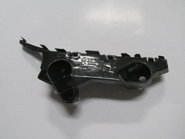 MAZDA 3- SD/HB- 14/16; ÖN TAMPON BRAKETİ SAĞ (PLASTİK) (TYG) BHN1-50-0T1F