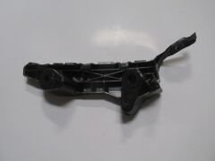 MAZDA 3- SD/HB- 14/16; ÖN TAMPON BRAKETİ SAĞ (PLASTİK) (TYG) BHN1-50-0T1F