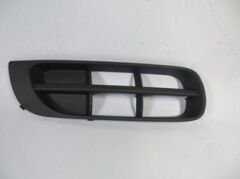 SKODA ROOMSTER- 07/10; SİS LAMBA KAPAĞI SAĞ SİYAH (SİS DELİKSİZ) (TW-Y) 5J08073689B9