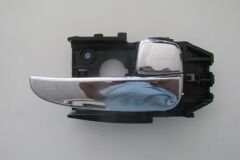 HYUNDAI ELANTRA- 02/03; ÖN KAPI İÇ AÇMA KOLU SAĞ NİKELAJLI 83620-2D000CA