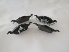 FORD FOCUS- SD/HB- 05/07; ÖN FREN BALATASI 1,4/1,6/1,8/2,0 (DİSK) (178X58,5X18/178X60,6X18) (BRAMAX) 98AX-2K021-AG