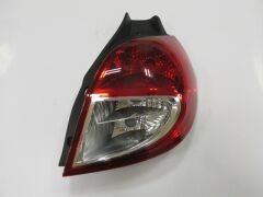 RENAULT CLIO- 3- HB- 09/12; STOP LAMBASI SAĞ KIRMIZI/BEYAZ (PLEKSAN) 8200886946
