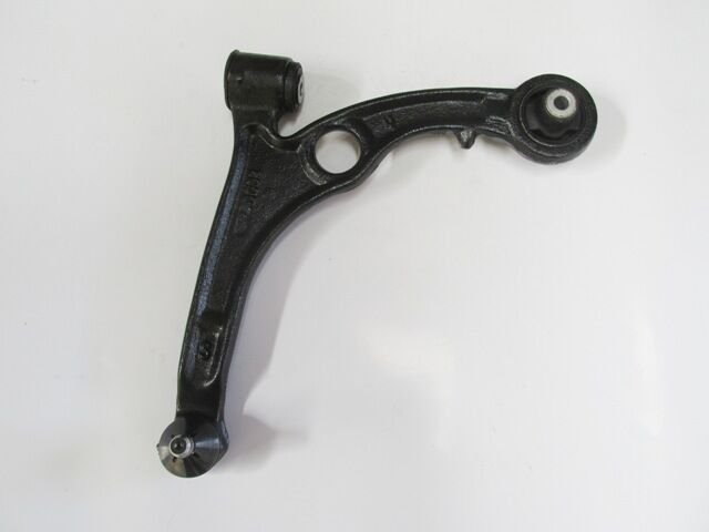 FIAT STILO- 03/06; ÖN ALT TABLA SOL ROTİLLİ/BURÇLU (SALINCAK) (12,5mm) (SH) 50700797