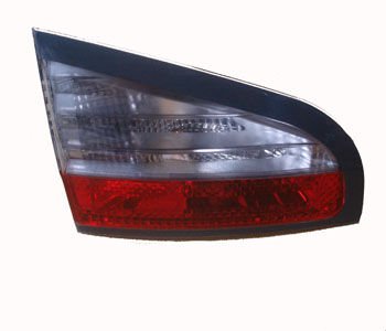 FORD S MAX- 07/09; İÇ STOP LAMBASI SOL KIRMIZI/BEYAZ (FAMELLA) 9M21-13A603-AK