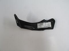 VOLKSWAGEN JETTA- 6- 11/14; ÖN ÇAMURLUK İÇ BAĞLANTI BRAKETİ SAĞ (TYG) 5C6821136