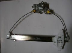 HYUNDAI SONATA- 99/02; ÖN CAM KRİKOSU SAĞ ELEKTRİKLİ/MOTORSUZ (32DİŞ) 82404-38010